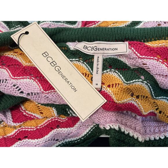 BCBGeneration One Shoulder Zigzag Crochet Crop Top Sz Medium in Multi Stripe NWT - Picture 3 of 4